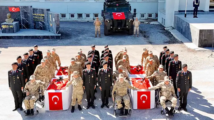 Bitlis'te Özel Bireyler İçin Temsili Askerlik Töreni Düzenlendi