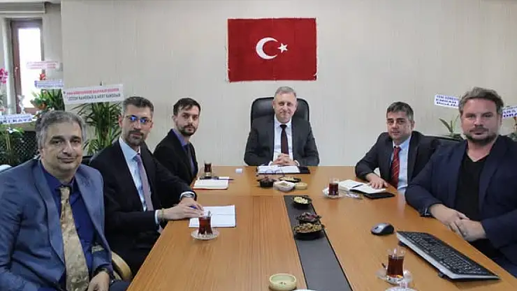 Bitlis'te Sağlık Hizmetleri Masaya Yatırıldı: Tatvan Devlet Hastanesi İçin Yeni Planlamalar