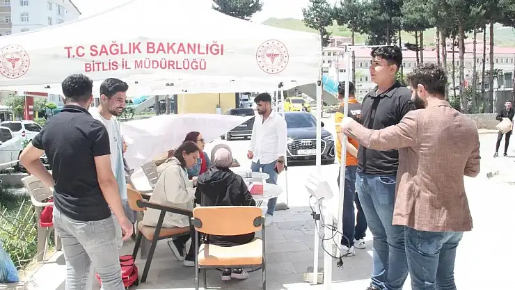 Bitlis'te sağlık personeline teşekkür, toplum sağlığı için ortak çaba vurgusu yapıldı
