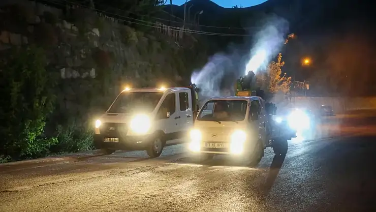 Bitlis'te Yazla Birlikte Haşere İlaçlamasına Hız Verildi