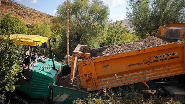 Bitlis'te Yükseliş Mahallesi Yolları PMT Çalışmalarıyla Güçlendiriliyor