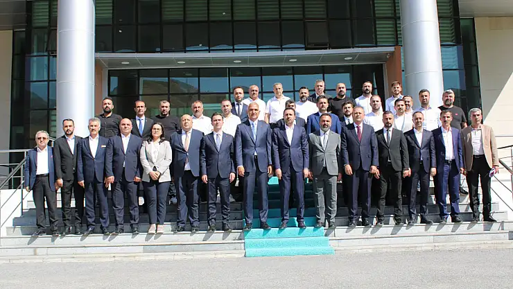 Bitlis turizminin geleceği: Bakan Ersoy ve üniversite işbirliği ile yeni adımlar atılıyor