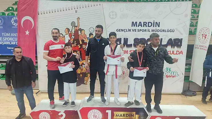 Bitlisli sporcular Mardin'de dereceye girdi