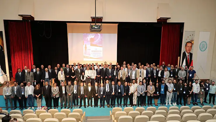 Bölgesel Mide Kanseri Toplantısı Bitlis'te Gerçekleştirildi