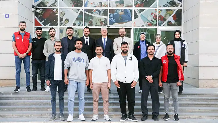 Bulanık Gençlik Merkezi'nde Gençlerle Sanat Buluşması