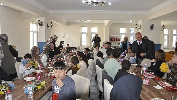 Bulanık'ta Özel Eğitim Öğrencilerine Farkındalık Etkinliği Düzenlendi