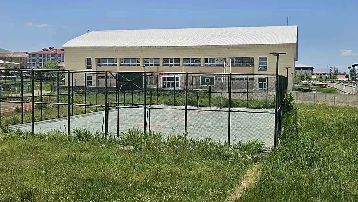 Bulanık'ta Yeni Modern Spor Tesisleri Yapılıyor!