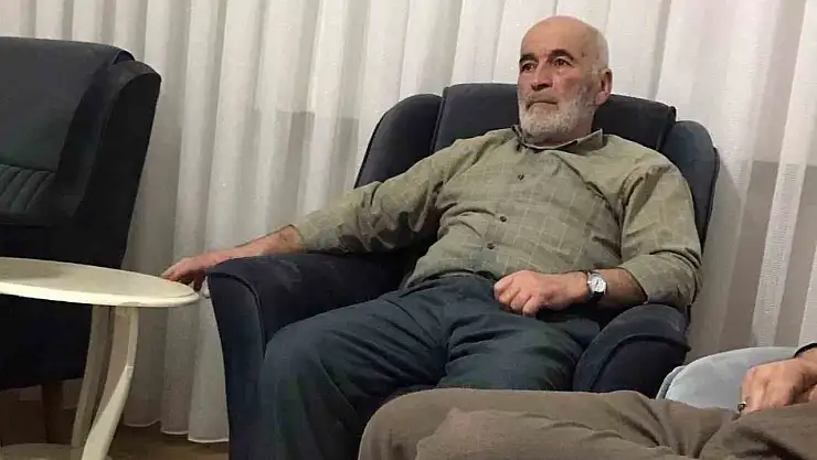 Ceviz toplarken ağaçtan düşen Hafız Ahmet Kaplan, tedavi sürecinde hayatını kaybetti