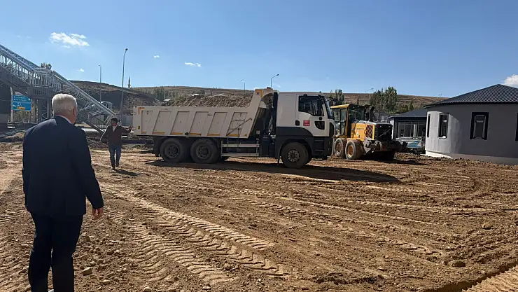 CHP kardeşliği bitirdi: Eleşkirt Otogar projesi kendi kaynaklarıyla devam ediyor