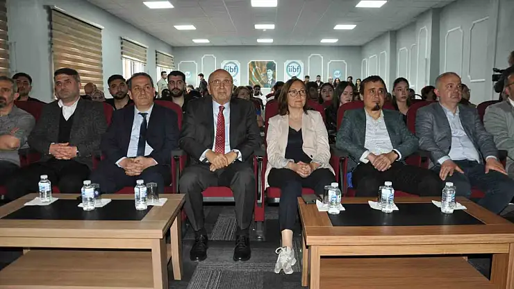 Çimentaş Yönetim Kurulu Başkanı Taha Aksoy'dan Öğrencilere İlham Veren Buluşma