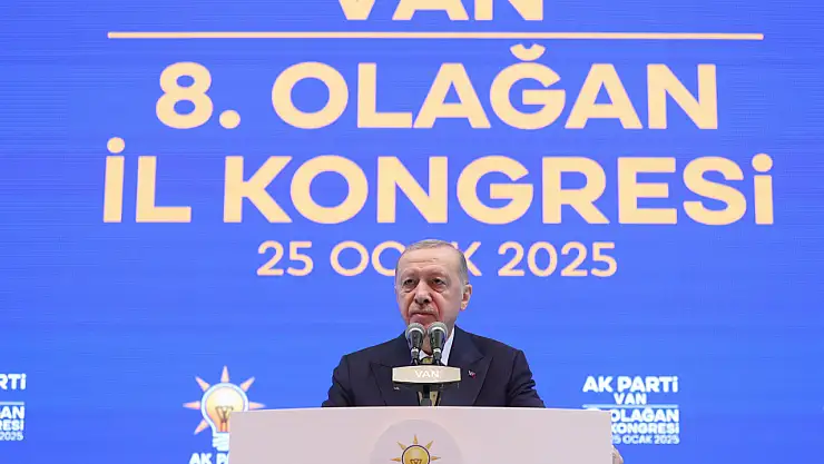 Cumhurbaşkanı Erdoğan Van'da konuştu: Terörsüz Türkiye hedefimizi gerçekleştireceğiz