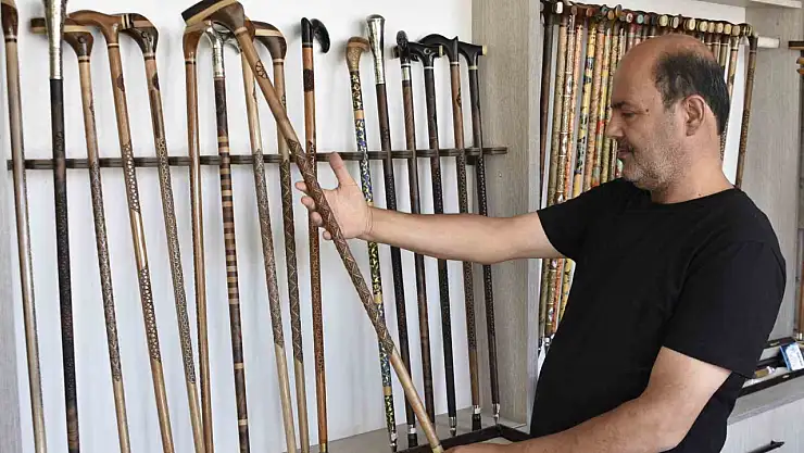 Cumhurbaşkanı Erdoğan ve Bahçeli'ye Özel Tasarım Baston Hediye Edildi