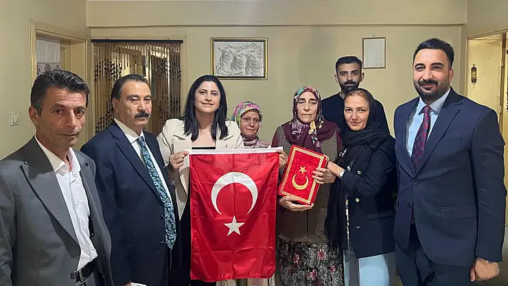 Cumhurbaşkanı'nın mektubu Taşlıçay'da şehit ailesine ulaştırıldı