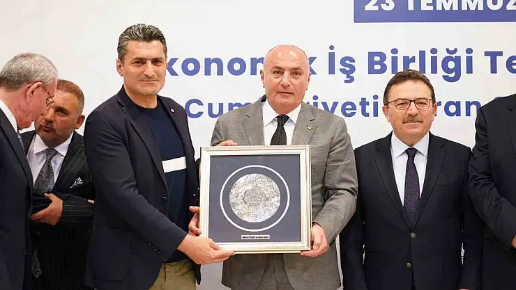 Cumhuriyetin Temellerinin Atıldığı Şehirler Erzurum'da Bir Araya Geldi