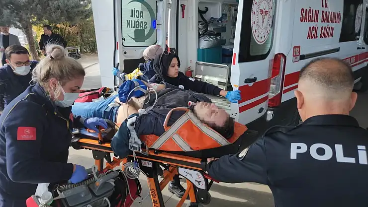 Dekan yardımcısını yaralayıp canına kıyan genç vefat etti