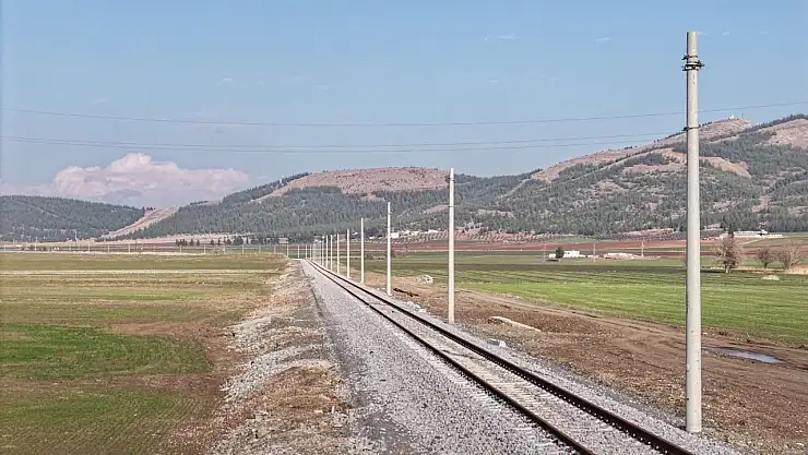 Deprem Sonrası Demiryolu Yenileme Çalışmaları Hız Kazandı