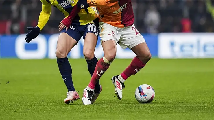 Derbi heyecanı Kadıköy'de: Biletler bugün satışa çıkıyor