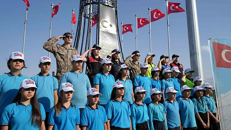 Dilucu'da 13 polis şehidi, 10. yılında anıldı terör saldırısı kınandı, vatanseverlik vurgusu yapıldı