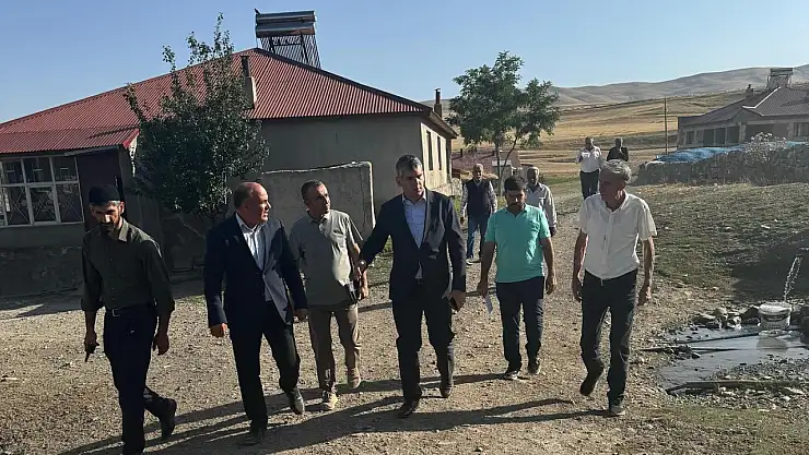Diyadin köylerinde altyapı ve yol çalışmaları hızla ilerliyor