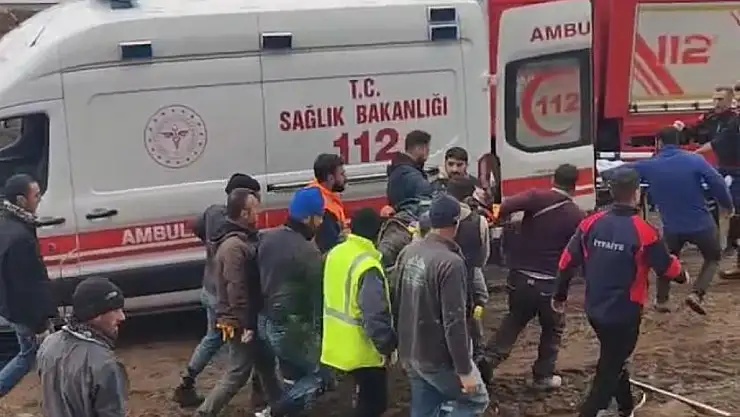 Diyarbakır'da inşaatta feci kaza: İşçi hayatını kaybetti