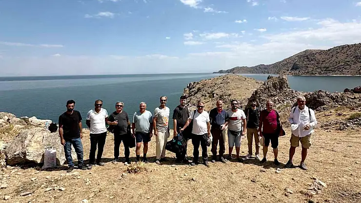 Doğa Severler Derneği, Gevaş'ta keşif dolu bir yürüyüş düzenledi!