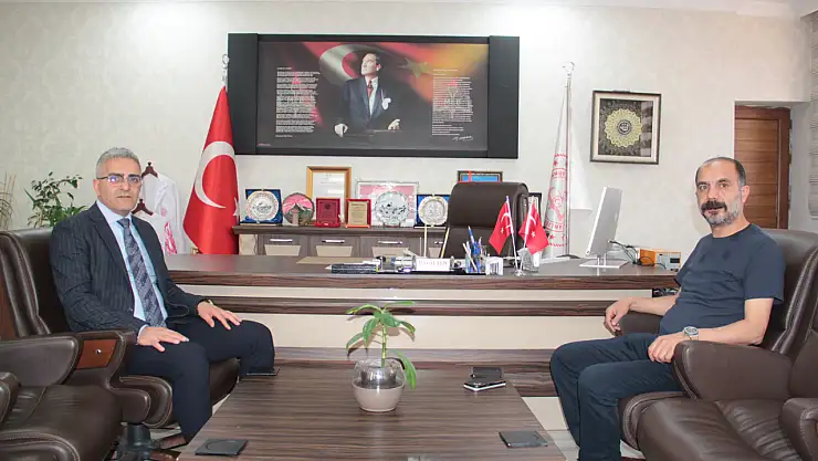 Doğubayazıt Belediye Eş Başkanı Alkan'dan Milli Eğitim Müdürü Şen'e ziyaret