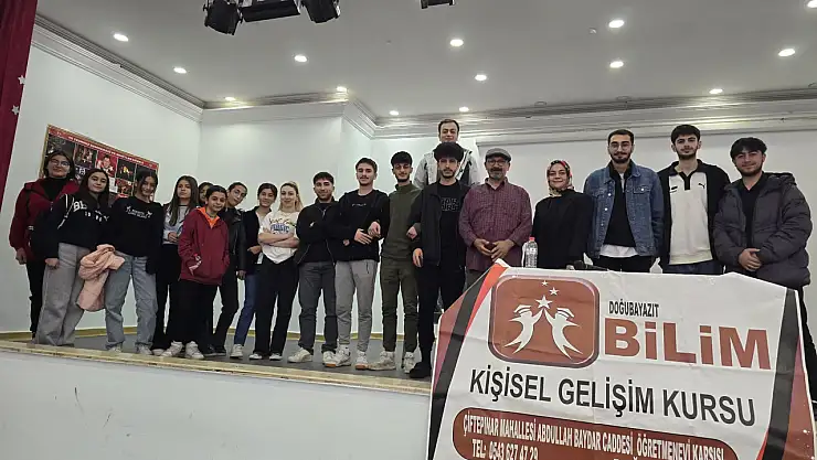 Doğubayazıt Bilim Kurs Merkezi'nden öğrencilere sınav kaygısı ve motivasyon semineri