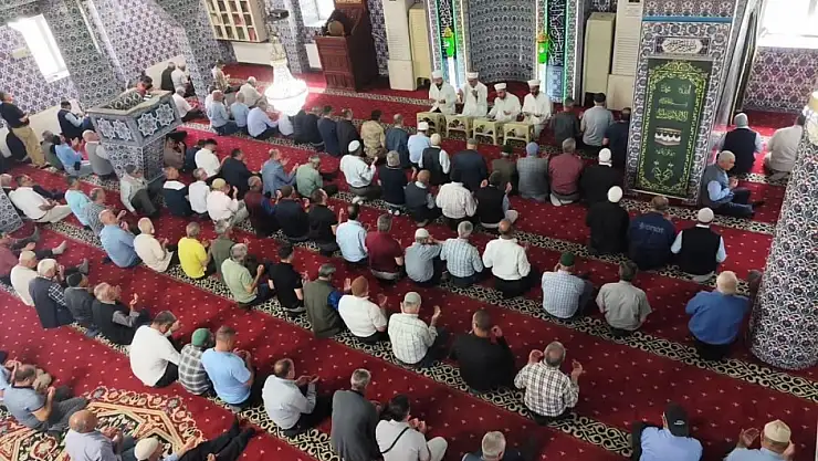 Doğubayazıt'ta 15 Temmuz'un izleri dualarla yaşatıldı