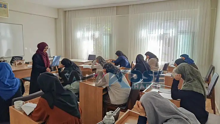 Doğubayazıt'ta dinî bilgi yarışmasında dereceler belli oldu