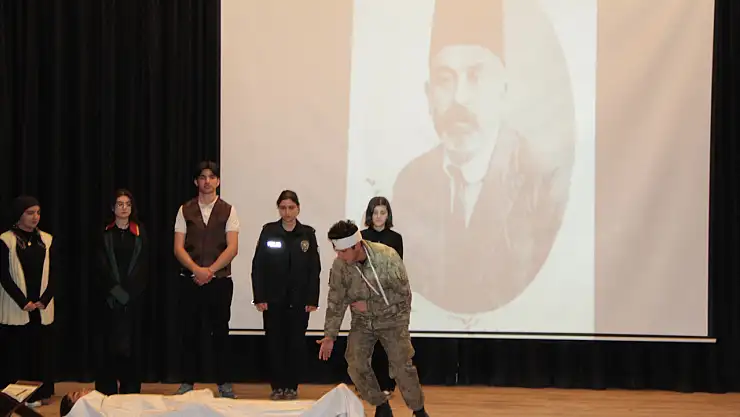 Doğubayazıt'ta İstiklal Marşı'nın 104. yılı anıldı