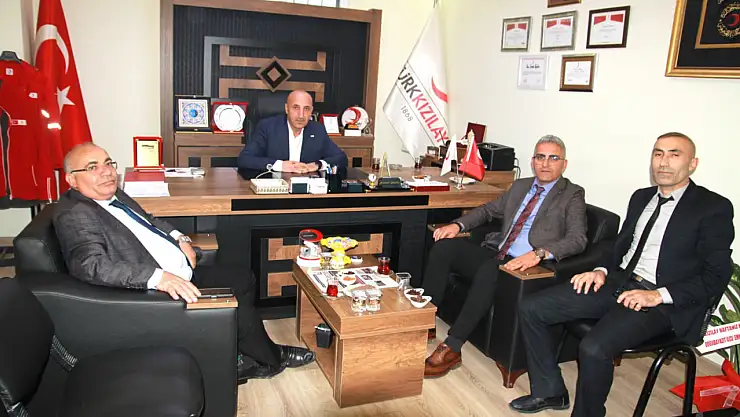 Doğubayazıt'ta Kızılay'a teşekkür: Eğitimcilerden anlamlı ziyaret