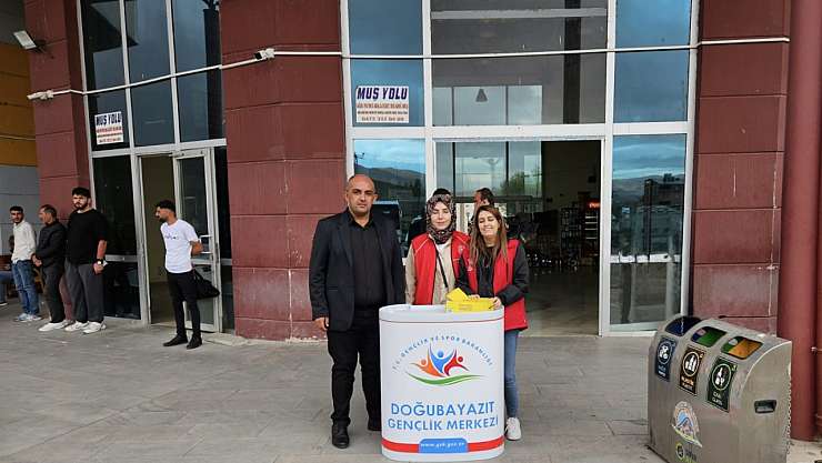 Doğubayazıt'ta öğrenciler yalnız bırakılmadı