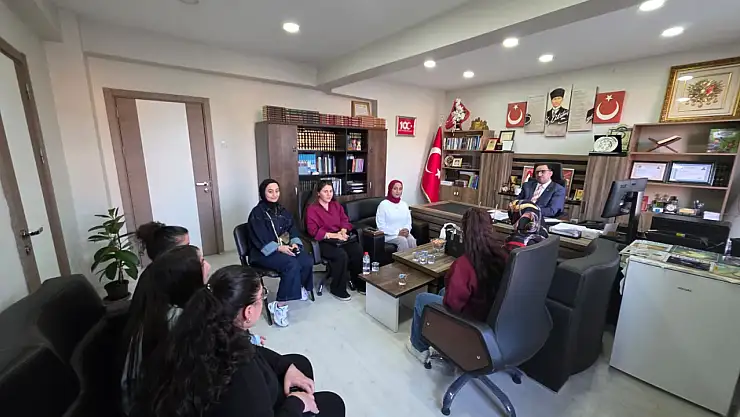 Doğubayazıt'ta öğrencilerden müftülüğe manevi jest