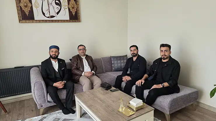 Doğubayazıt'ta umre dönüşü sıcak buluşma