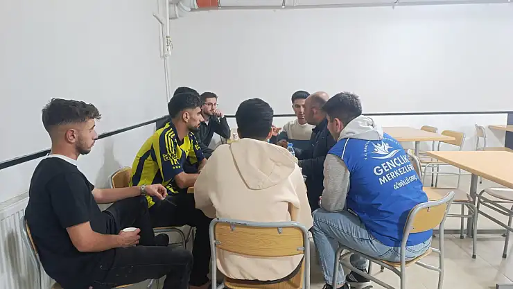 Doğubayazıt'ta üniversite öğrencilerinin talepleri dinlendi