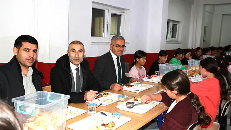 Doğubayazıt'ta YBO öğrencileri akşam etüdünde ziyaret edildi