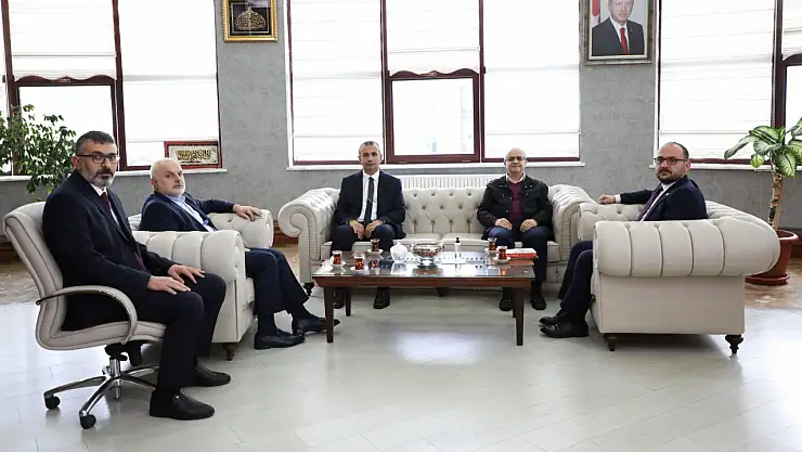 Dr. Muhammet Masum Vanlıoğlu ve Prof. Dr. Nuh Arslantaş'tan Rektöre Ziyaret