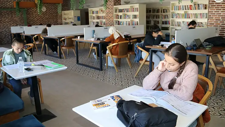 Edremit Belediyesi'nden Ücretsiz Deneme Sınavı Desteği