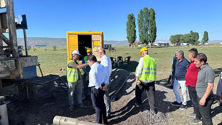 Eleşkirt Sadaklı Köyü'nde içme suyu arayışı: Sondaj çalışmaları sürüyor