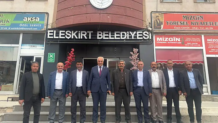 Eleşkirt'te muhtarlar günü buluşması: Belediye ve muhtarlar sahada