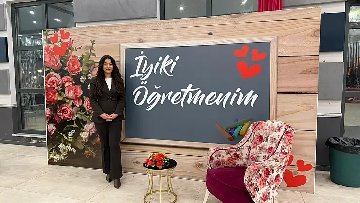 Eleşkirt'te Öğretmenler Günü renkli etkinliklerle geçti