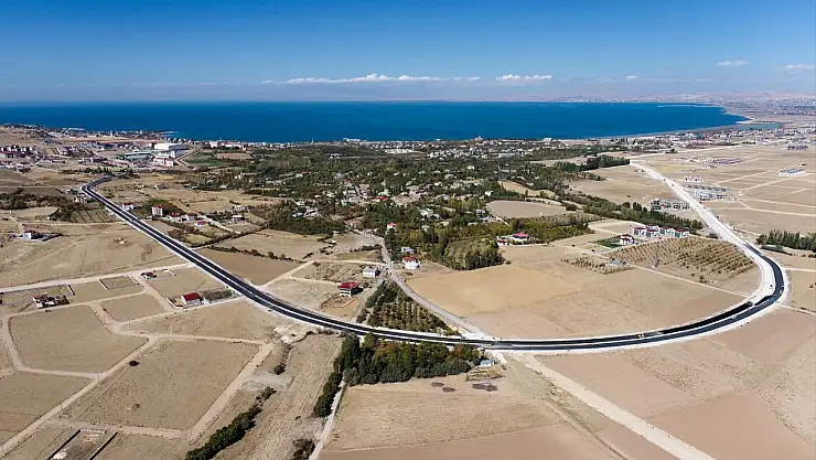 Elmalık Yolu'nda Asfalt Serimi Başladı: Trafiğe Büyük Rahatlama Geliyor