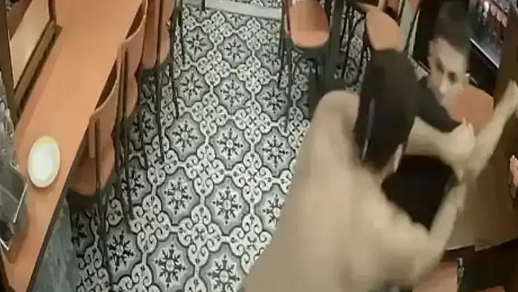 Ensesine Bıçak Saplanan Mir Hüseyin D. Kimdir, Olayı Nedir?