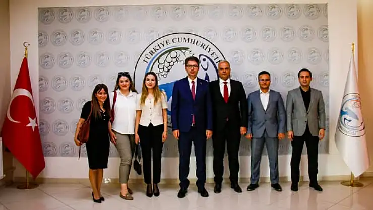 Erciş Kaymakamı Murat Karaloğlu'na Yargı Mensuplarından Veda Ziyareti