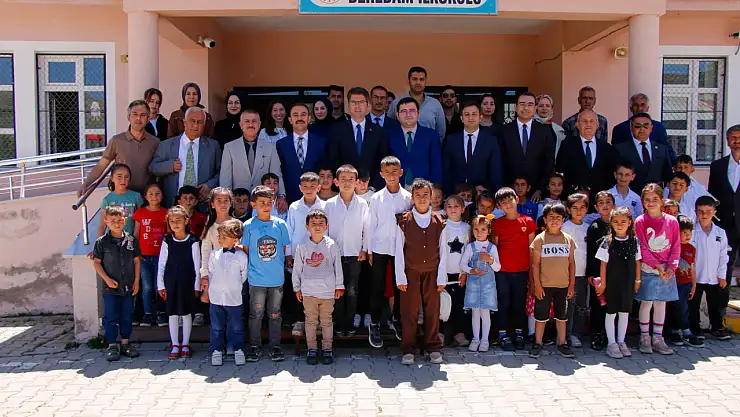 Erciş Kaymakamlığı'ndan Köy Okullarına Anlamlı Ziyaret