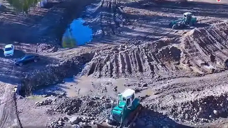 Erciş'te Taşkın Koruma ve Tahkimat Çalışmaları Devam Ediyor