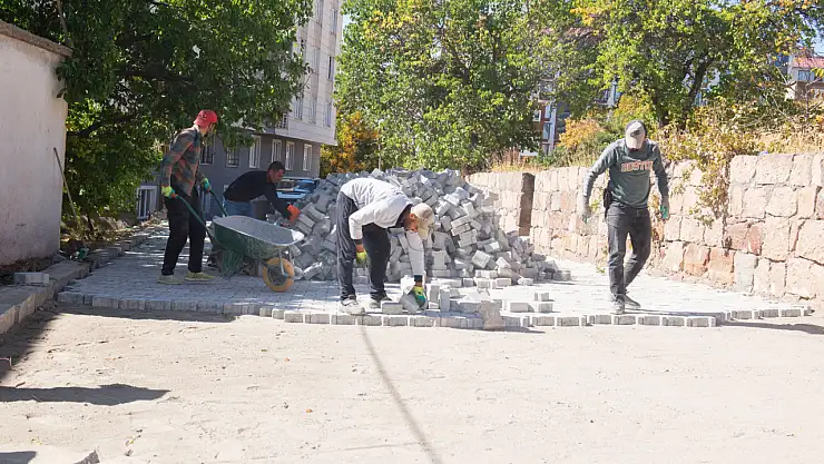 Erkizan Mahallesi'ndeki Çalışmalar Hız Kesmeden Devam Ediyor