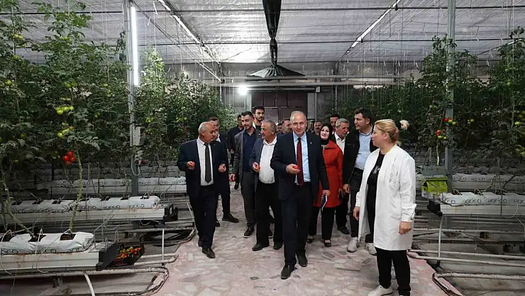 Erzurum Aziziye'de belediye yatırımları için saha gezisi düzenlendi, yeni projeler tanıtıldı