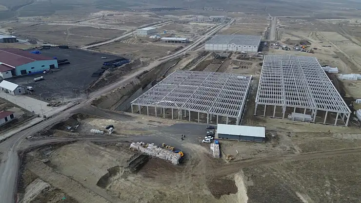 Erzurum'da 2. OSB Yönetim Kurulu Toplantısı, Valinin başkanlığında gerçekleştirildi