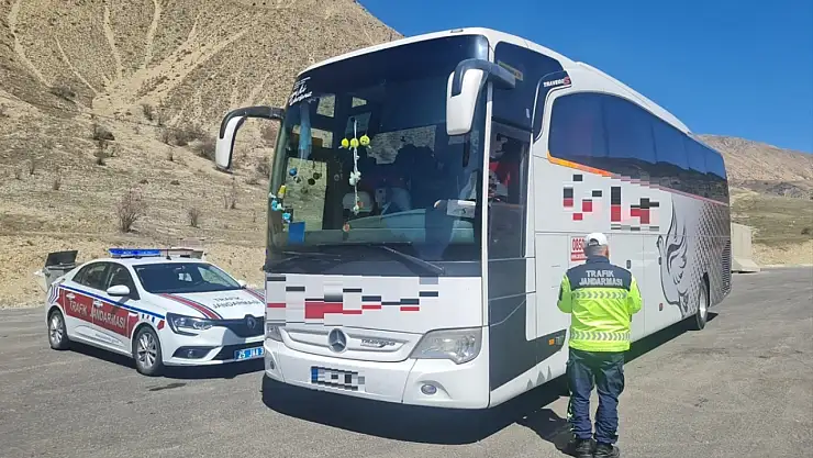 Erzurum'da 420 araç trafikten men edildi